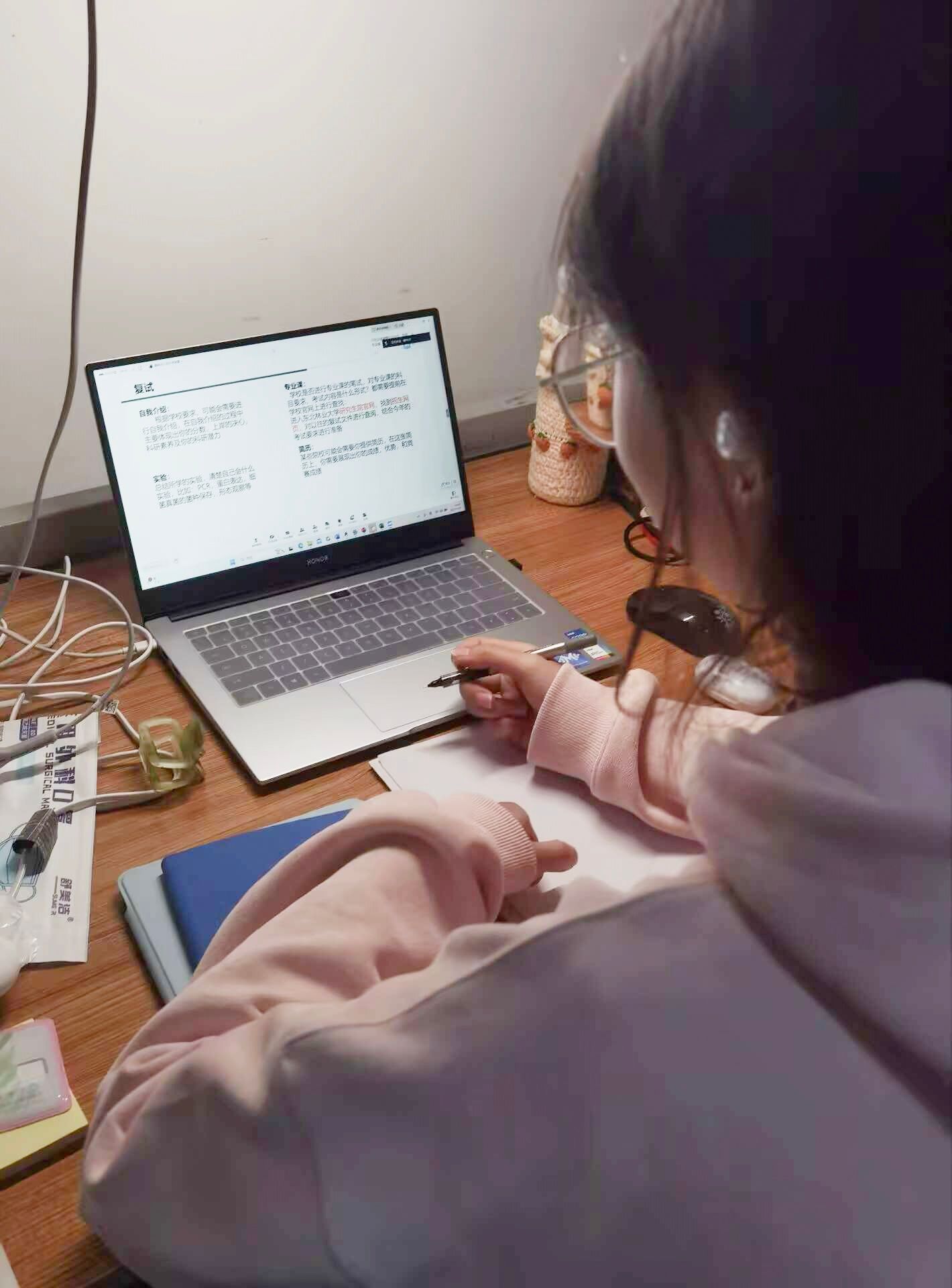 1571a3e525d9c1d1a9b975391025d768